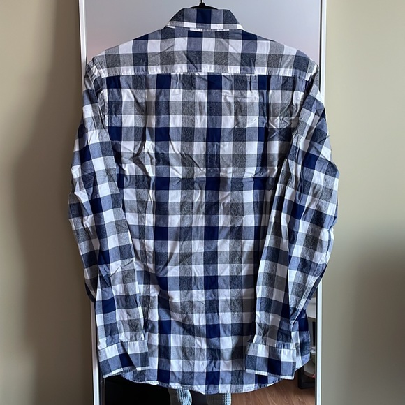 RW&CO Fitted Casual Plaid Shirt - Picture 2 of 3
